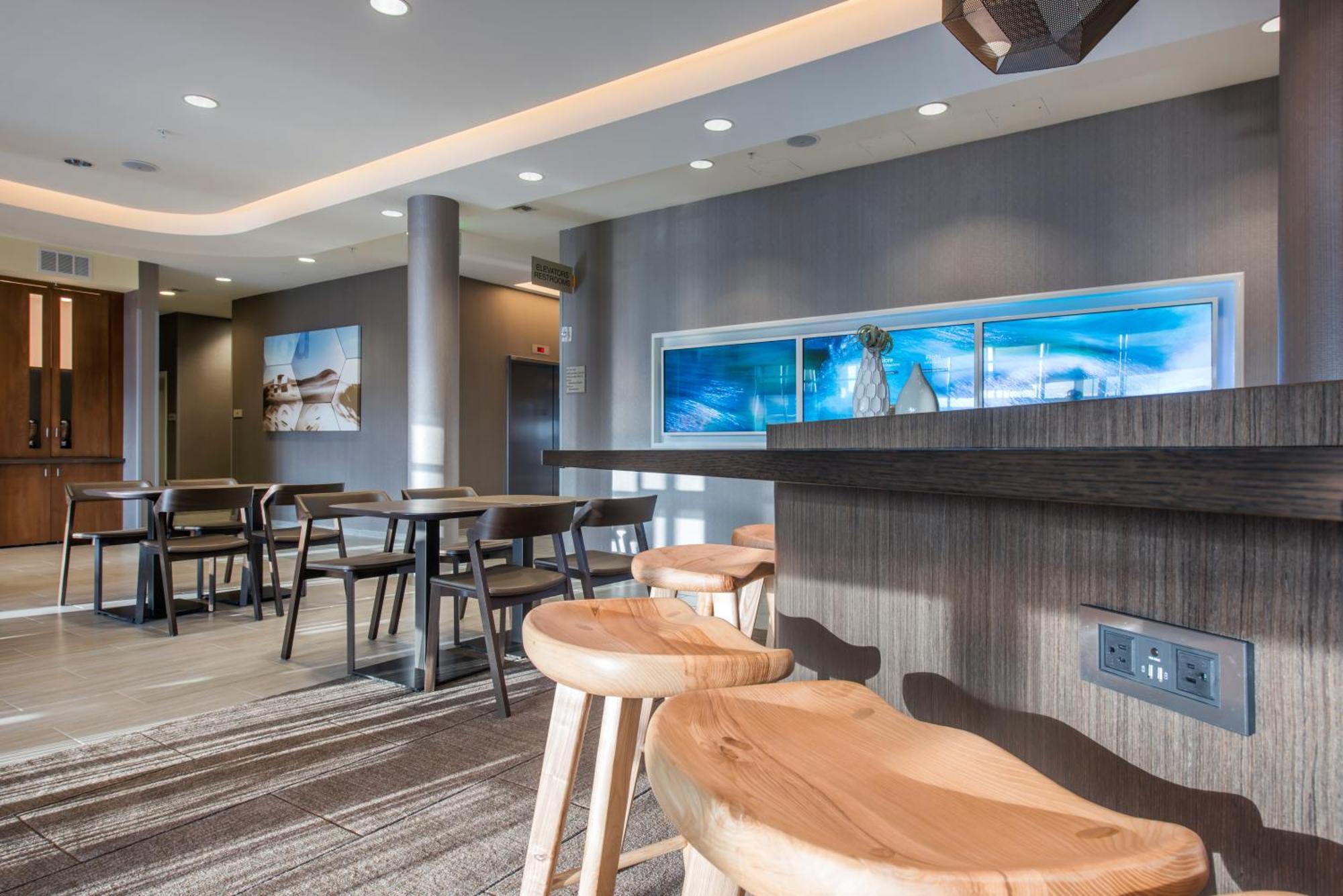 Springhill Suites By Marriott Gallup Exteriör bild